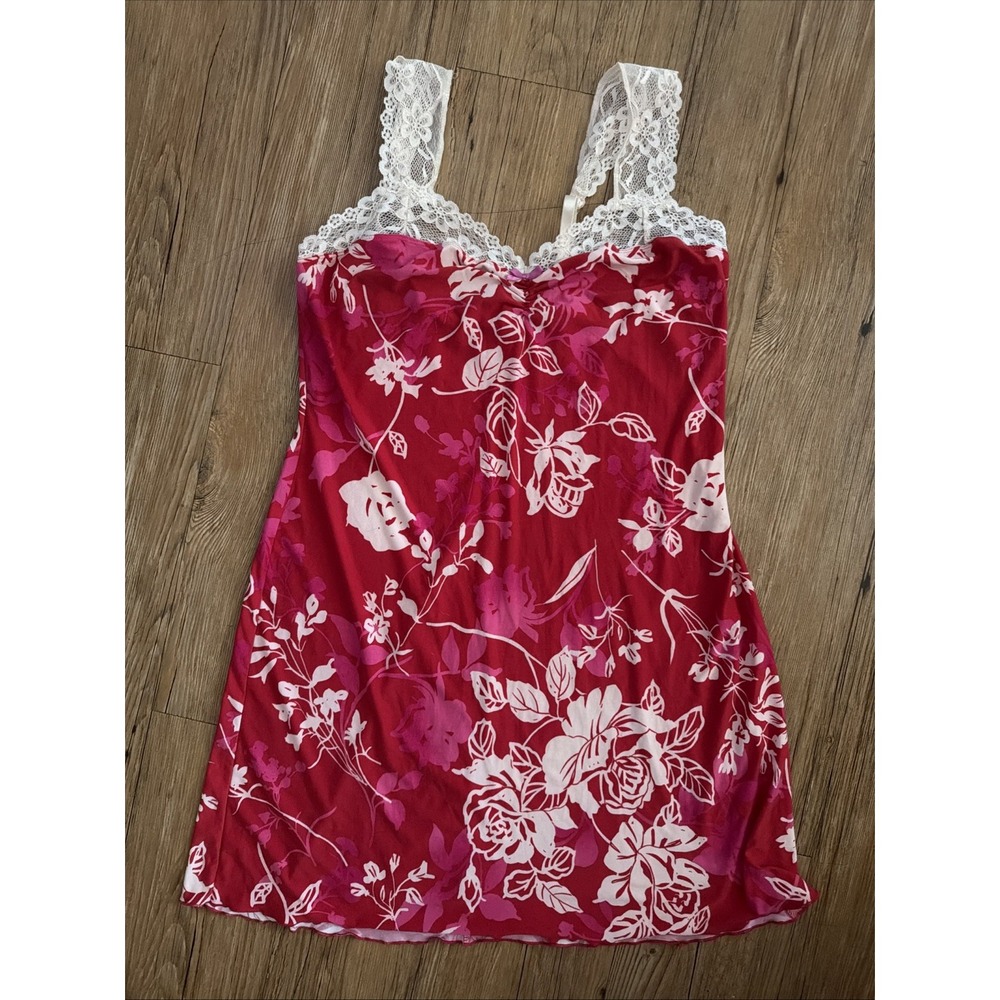 ambrielle lingerie Size Medium Red Floral Lace Stretchy Cute Sexy Dress Gown